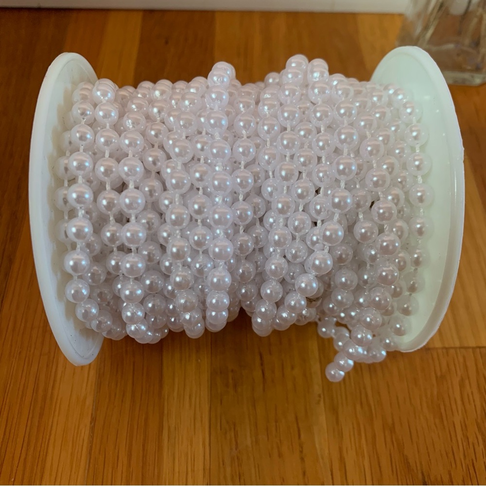 Roll of Faux Pearl Decorative Garland Centerpiece Party Wedding Decoration - Picture 2 of 2